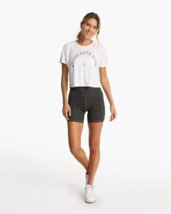 ACTV Club Tee 2.0 | White -Funktion One Style VW999WHT FA23 W ECOMM printables FULL ALT 7